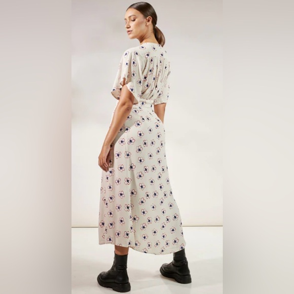 NWT Rue Stiic Greta Maxi Dress in Flowers of the Arts Print w Keyhole Bodice - Picture 8 of 12